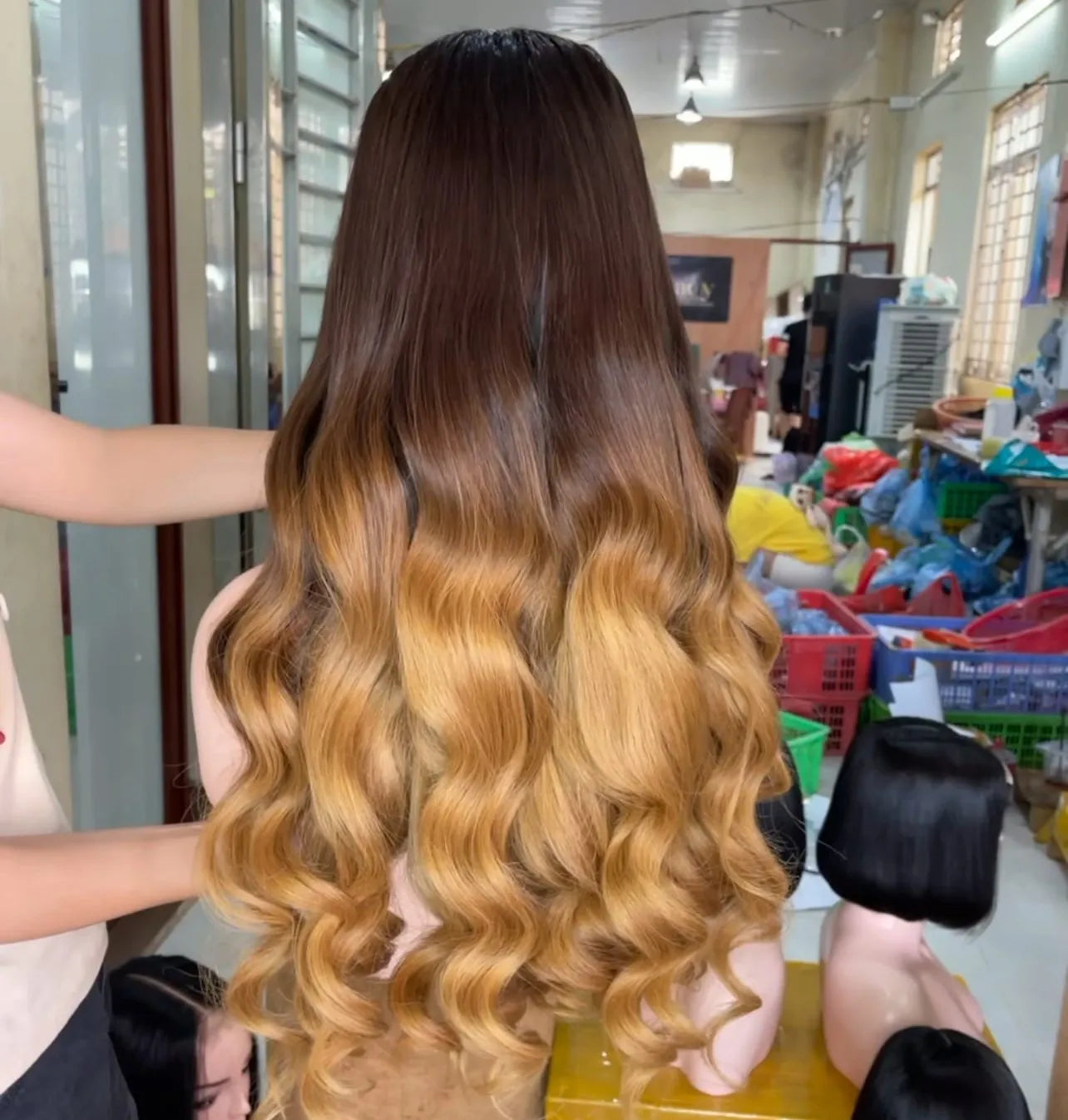 100% Vietnamese Human Hair Real Human Hair Super Double Drawn Way Color Wigs With Wholesale Price