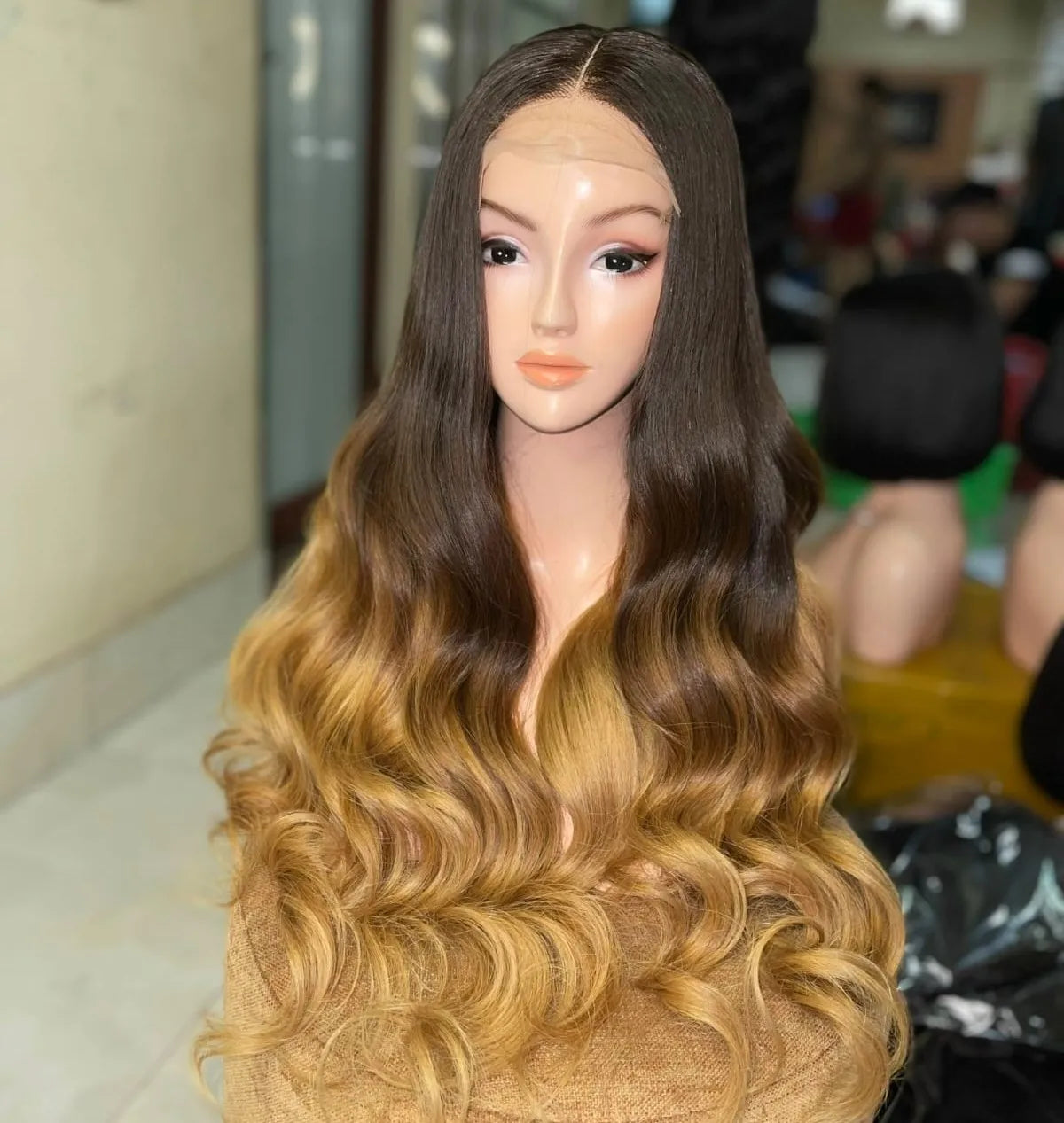 100% Vietnamese Human Hair Real Human Hair Super Double Drawn Way Color Wigs With Wholesale Price