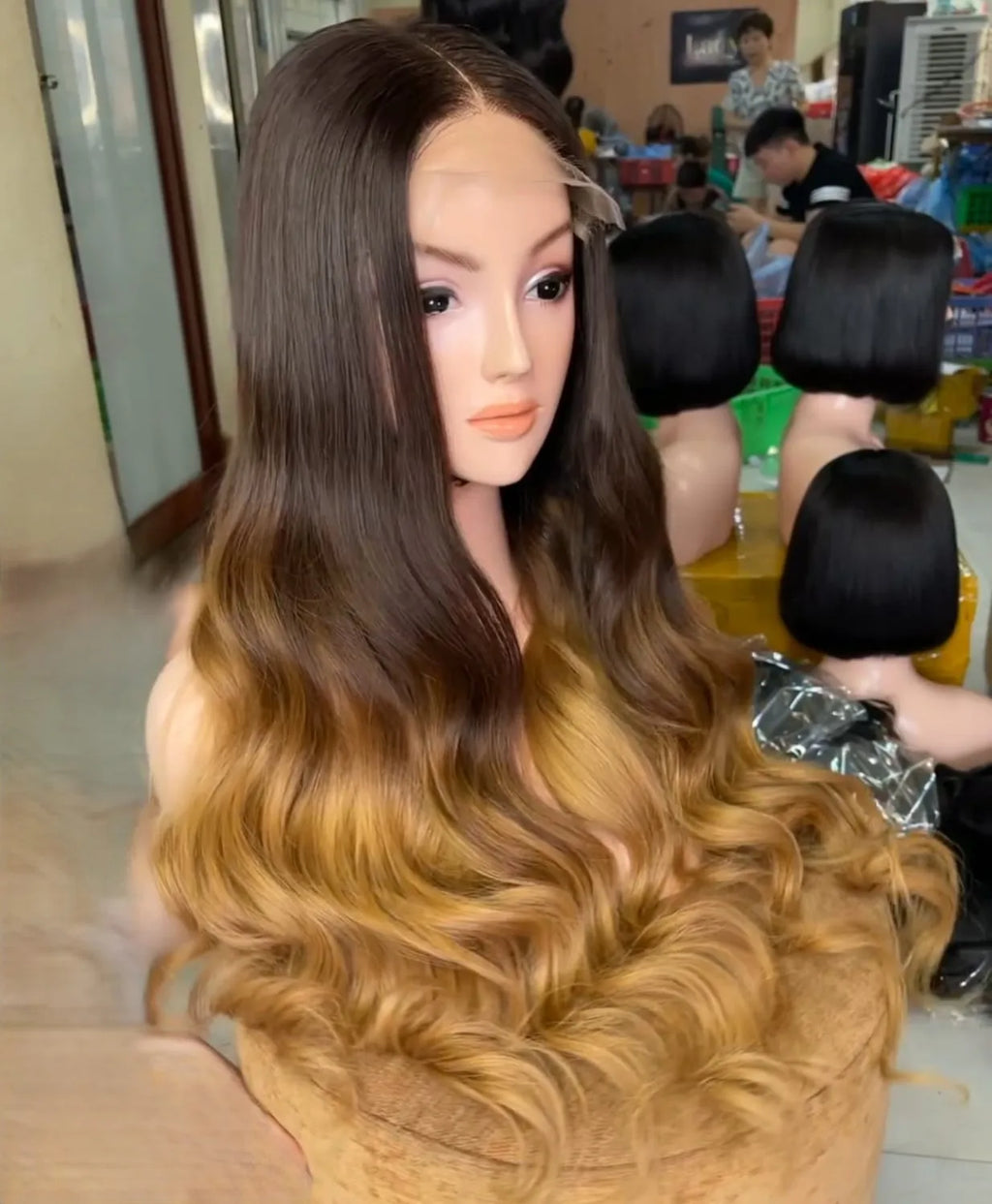 100% Vietnamese Human Hair Real Human Hair Super Double Drawn Way Color Wigs With Wholesale Price