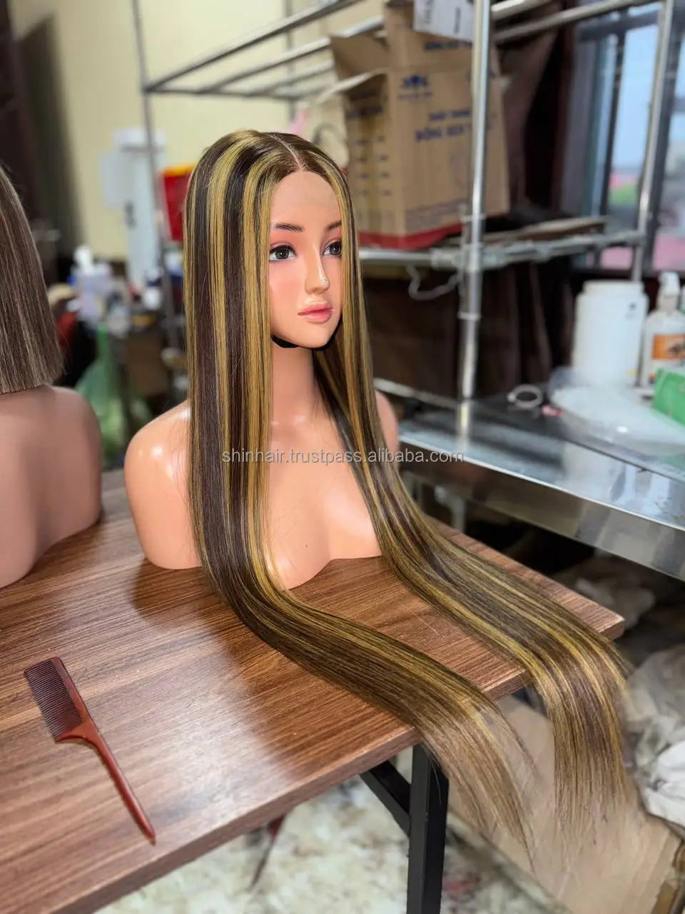 Human Hair Wigs Glueless Double Drawn Vietnamese Human Hair Wig Full Thickness Straight Hair with Adjustable Length and Color