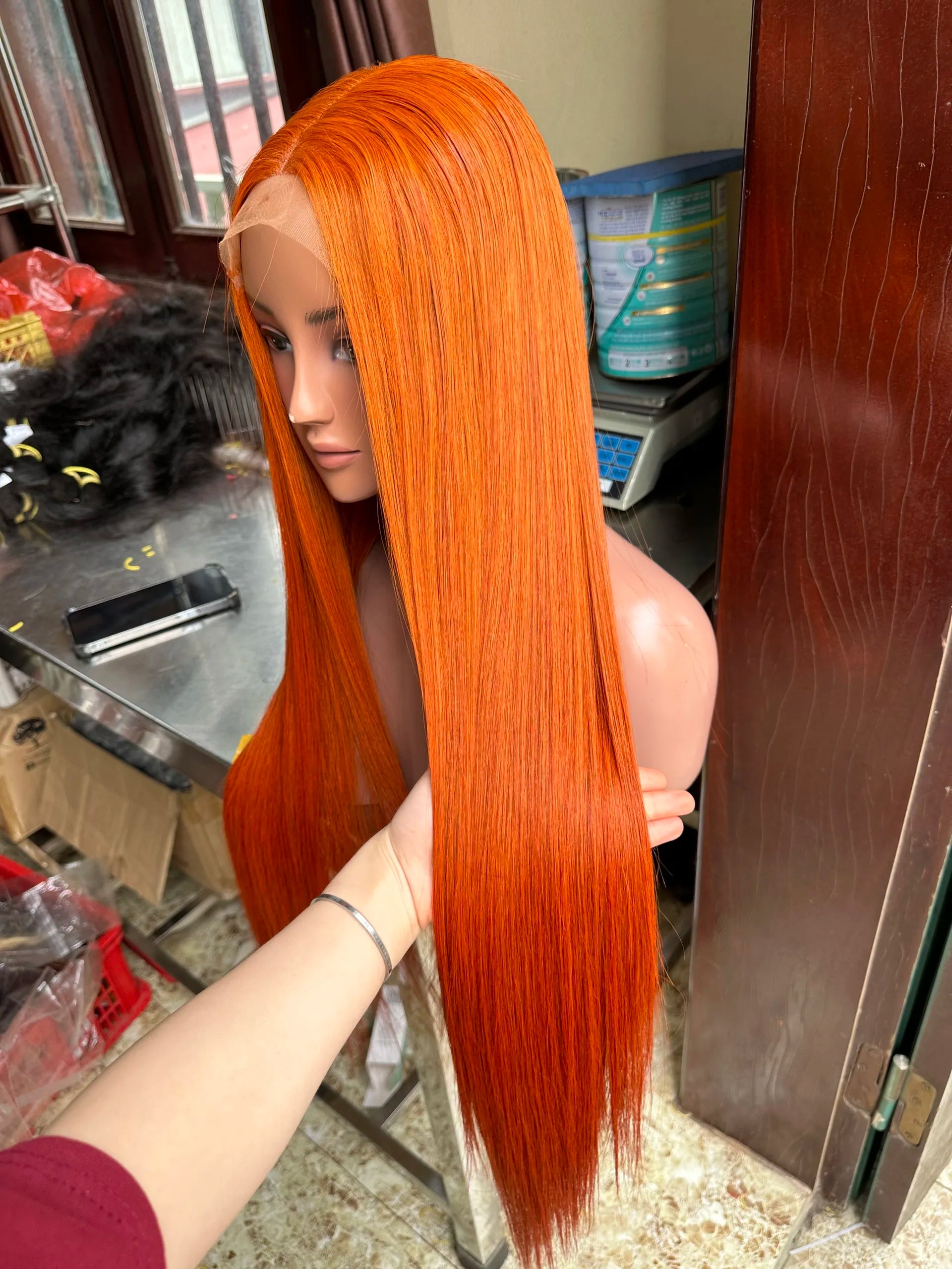 Hot Wholesale Trend Raw Vietnamese Human Hair Bonestraight Full HD Transparent Front Wigs Training Heads Black Women