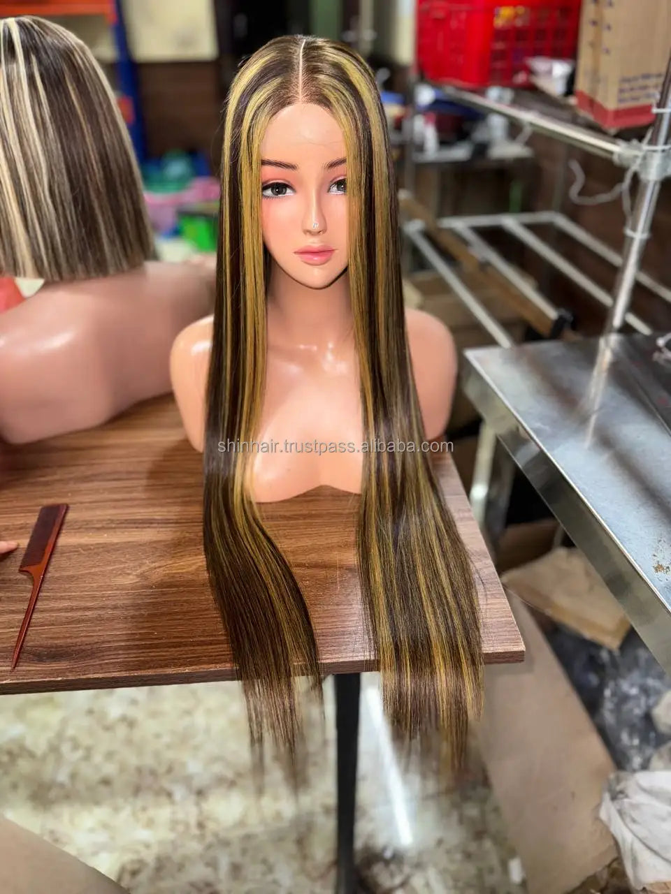 Human Hair Wigs Glueless Double Drawn Vietnamese Human Hair Wig Full Thickness Straight Hair with Adjustable Length and Color