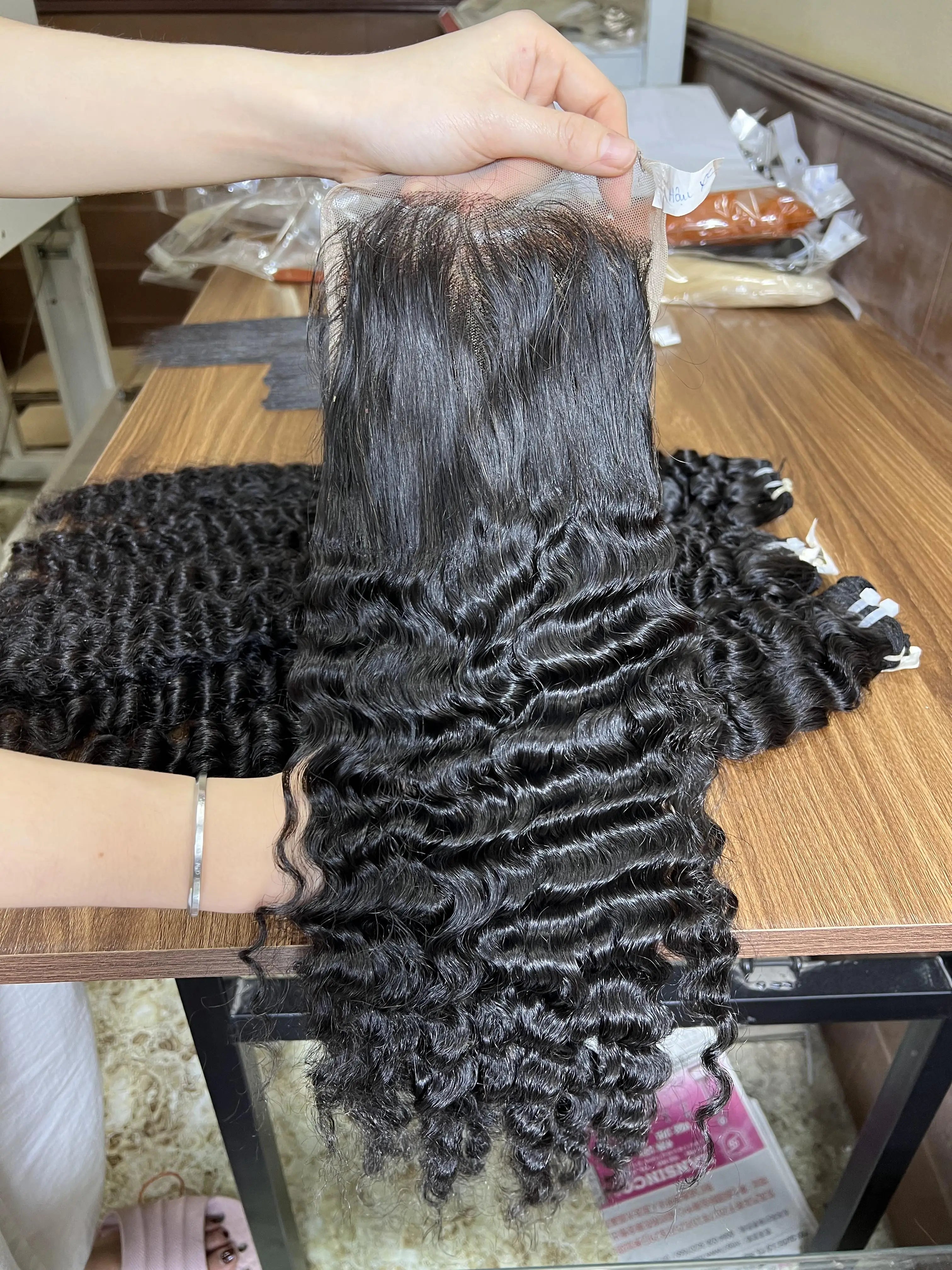Wig Closure Lace 5x5 Burmese Curly Raw Hair Natural Color 26 Inch Human Hair Wigs Women Wholesale Vietnamese Virgin Hair
